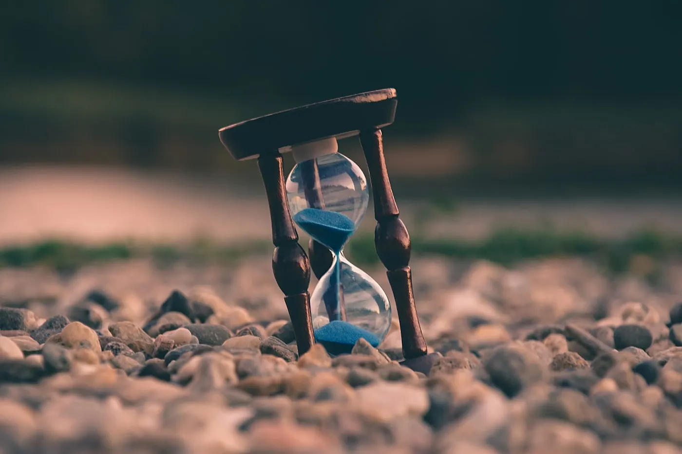 Remote work across time zones — clock and workspace